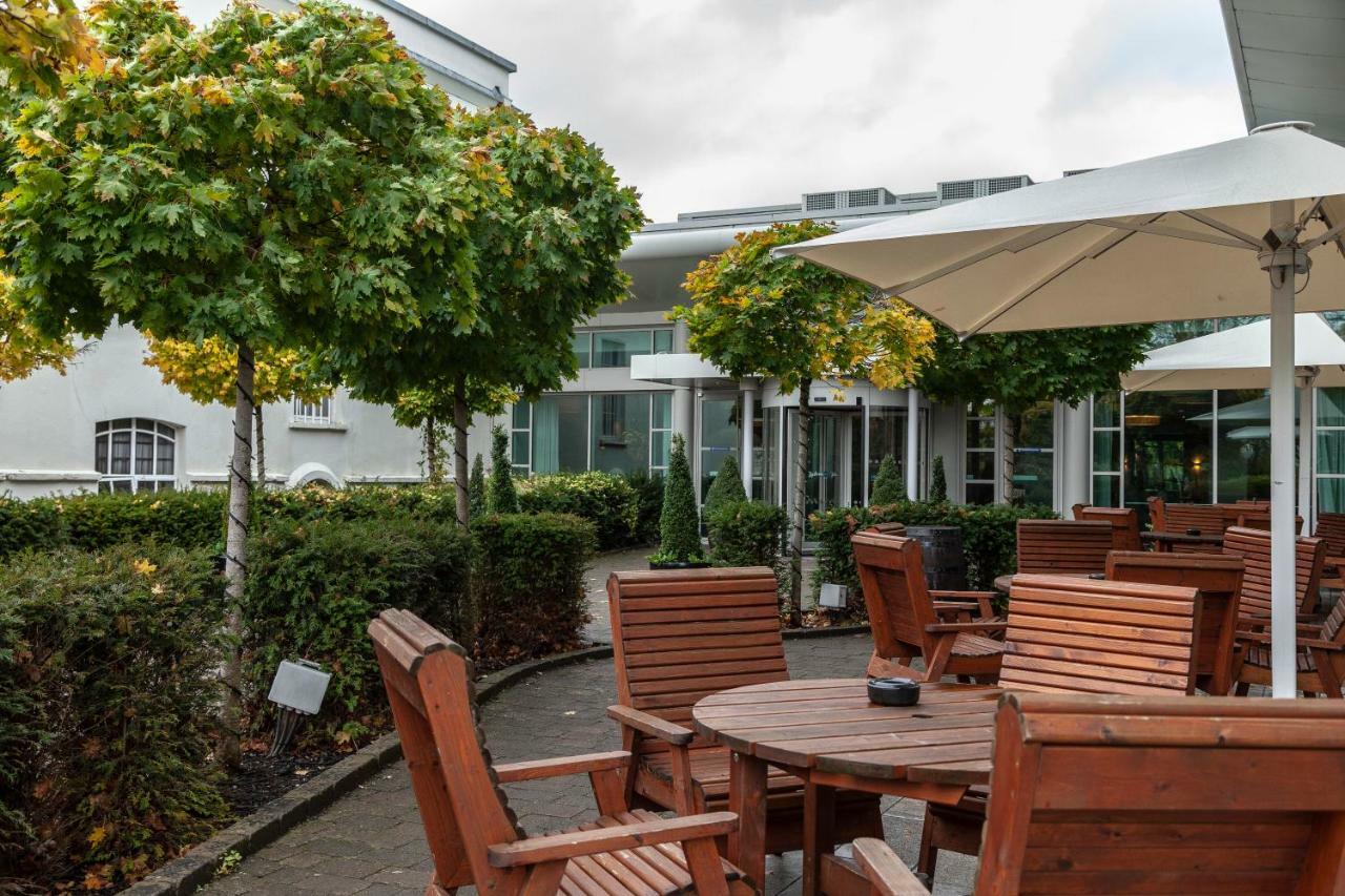 Radisson Blu Hotel & Spa, Little Island Cork Carrigtohill Exterior photo