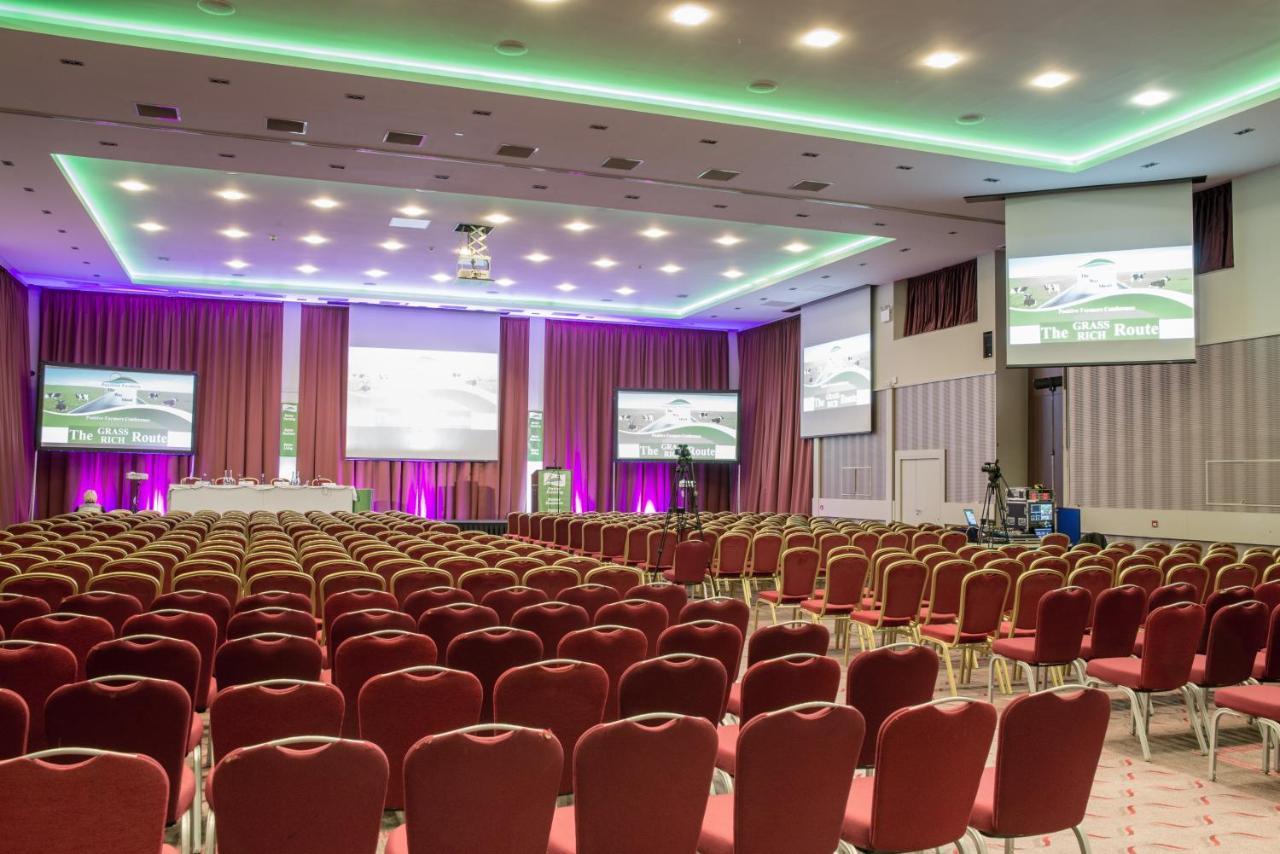 Radisson Blu Hotel & Spa, Little Island Cork Carrigtohill Exterior photo